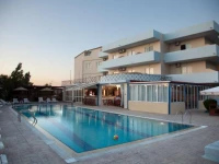 Sun and Sea Apartment 3*