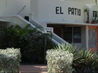 El Patio Motel 2*