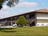 Golden Link Motel 2*