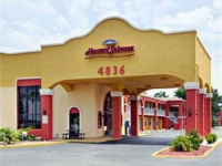 Howard Johnson Express Inn - Suites Lake Front Park Kissimmee 2*