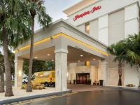 Hampton Inn Miami Dadeland 2*
