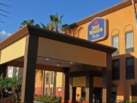 Best Western Plus Universal Inn 3*