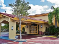 La Quinta Inn Tampa Bay Airport 2*