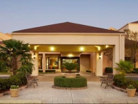 Courtyard Montgomery 3*