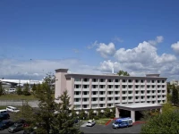 Coast Gateway Hotel 3*