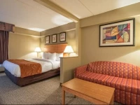Comfort Suites Allentown 3*