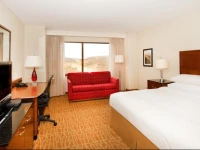 Pittsburgh Airport Marriott 3*