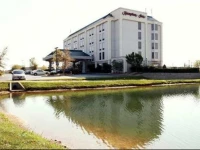 Hampton Inn Louisville I-265 East 3*