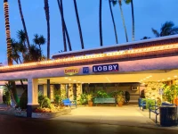 Travelodge at LAX Airport 2*