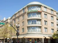 Courtyard Oakland Downtown 3*