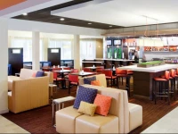 Courtyard Sacramento Airport Natomas 3*