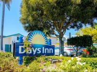 Days Inn Santa Barbara 2*