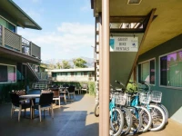 The Inn at East Beach 2*