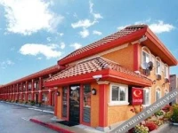 Econo Lodge Santa Clara 2*