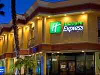 Holiday Inn Express Newport Beach 3*