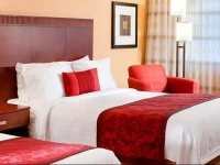 Courtyard Arlington Rosslyn 3*