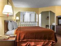 Howard Johnson Inn Marietta 2*