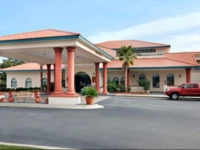 Days Inn and Suites Savannah 2*