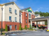 Holiday Inn Express Hotel & Suites Canton 2*