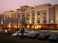 Hampton Inn Carrollton 2*