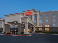 Hampton Inn & Suites Atlanta - I-285 & Camp Creek Parkway 3*