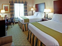 Holiday Inn Express North Bergen-Lincoln Tunnel 2*