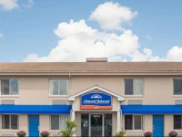 Howard Johnson Express - Springfield 2*