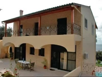 Pentlukis Villa 4*