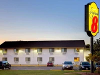Super 8 Motel - Aberdeen North 2*