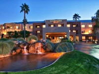 Courtyard Scottsdale North 3*