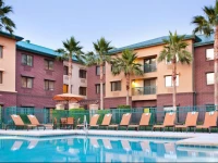Courtyard Tempe Downtown 3*