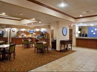Holiday Inn Express Hotel & Suites Dayton-Huber Heights 2*