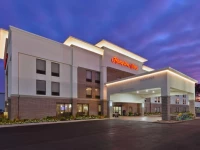 Hampton Inn Marysville 3*