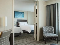 Chicago Marriott Suites Downers Grove 4*