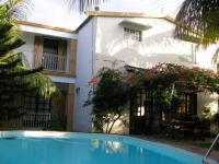 Villa Paille En Queue