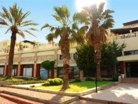 Poseidon Suites 3*
