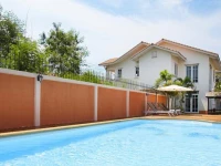 Jomtien Seaboard Villa 4*