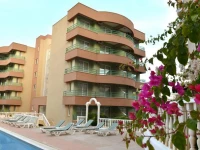 Nuova Beach Hotel 3*