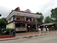 Barby Boutique Hotel & Karaoke 3*