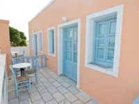 Jojo Beach Hotel & Bar 4*