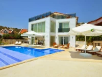 Villa Servet 4*