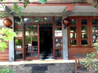 Sams Bar and Guest House Hikkaduwa 2*