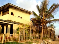 Vernons Guest House and Beach Restaurant 3*