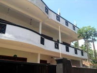 White Baby Guest House & Restaurant 2*