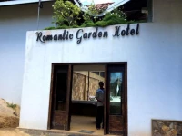Romantic Garden Hotel 2*