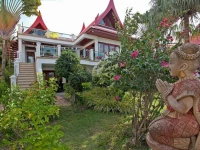 Bang Po Sovereign Jacuzzi Villa