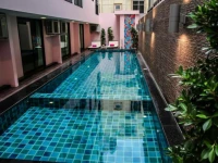 Futurama Residence 3*