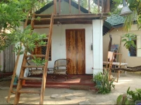 Sams Hut Guesthouse Arugam 1*