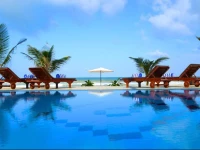 Whispering Palms Hotel 4*