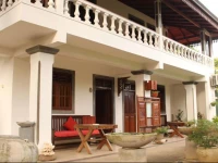 Happy Banana Hotel Unawatuna 2*